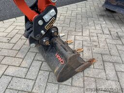 KUBOTA KX019-4 minigraver/graafmachine rups 1 bak 2020 LPG 45UUR Zeer net