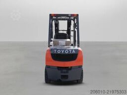Toyota 62-8FD30