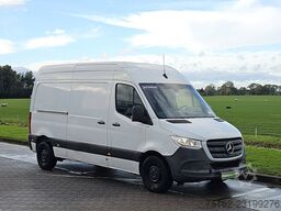 MERCEDES-BENZ SPRINTER 311