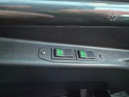 LIEBHERR LTM 1100-5.2 10x6 13.150h Klappspitze