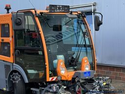 Dulevo DULEVO 2000 3 Besen- 4x4Allrad- 4 Radlenkung