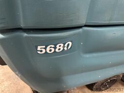 Tennant 5680 walk behind floor-washer