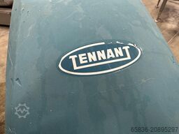 Tennant 5680 walk behind floor-washer