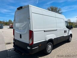 IVECO Daily 35S18HA8 V*Kastenwagen*AUTOMATIK*AHK 3,5t
