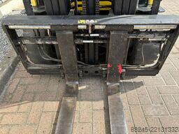 HYSTER J2,5XN