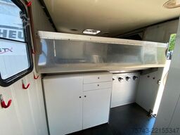 MERCEDES-BENZ Atego 8180 3-4  Pferde  Wohnung
