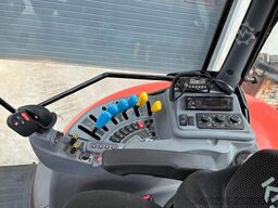 Kubota M7173