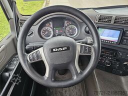 DAF CF 260 19T TAILLIFT AIRCO