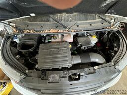 IVECO Daily 35S14 Hi-Matic Koffer*Ahk*Seiten tür*