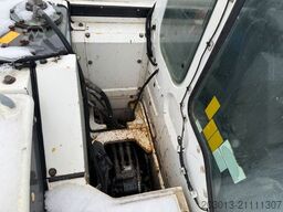 NEW HOLLAND E80 BMSR-2 Kettenbagger 8,6 Tonnen *Greifer