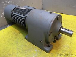 SEW-EURODRIVE R60DT80N8/2BM/HF/TF