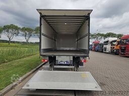 IVECO 120E25 EUROCARGO