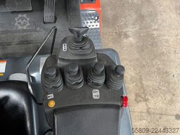 Toyota 8FBMT25
