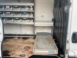 IVECO Daily 35C16 V H Kasten Radstand 4100