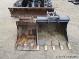 Takeuchi TB 250 POWERTILT + Schnellwechsler + 3 Löffel