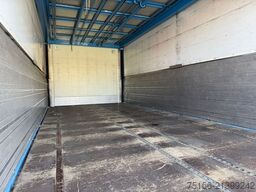 MERCEDES-BENZ ANTOS 1832 L Getränkekoffer 6,35 m Türen