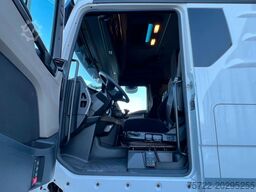 MAN TGX 26.470 BL 6x2-4 Pritsche mit FassiF235 Kran