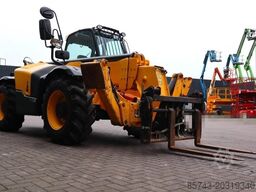 JCB 535-125 Diesel, 4x4x4 Drive, 12.5m Lifting Height,