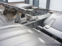 DAF XF 530 6x2-4  FTG