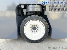 Combilift CB3000 DIESEL FULL CABIN TRIPLEX 6550