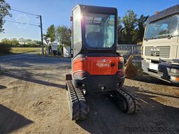 Kubota U 27-4