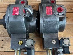 Moog D956-0001  D956-5001