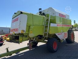 CLAAS Dominator 218 Mega
