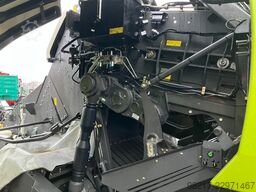 CLAAS Quadrant 5300 FC + Krassort SC 180