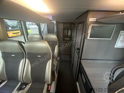 Neoplan Skyliner L
