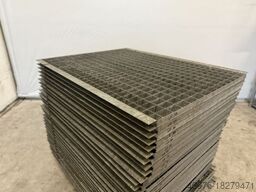 Eingelegtes Regalrost 1035x1335 mm GR-99