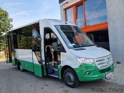 MERCEDES-BENZ Heckniederflur Sprinter 517 / 4 er Bestuhlung