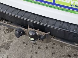 FORD TRANSIT CUSTOM 2.0 L2H1 Dub.- Cab. Navi