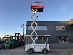 GENIE GS 2668 RT  Hoogwerker / Arbeitsbuhne 10mtr werkhoogte 4x4 kubota DIESEL 2010