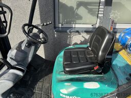 KOMATSU FG25HT-16R Triplo 470 Freelift / Sideshift / Vorkversteller LPG 2008