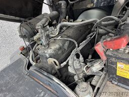 NISSAN UD02A25PQ Triplo 475 Freelift/Sideshift LPG 2005