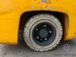 Jungheinrich EFG 213 LI ION 2022y/ 3.3m/ 6883h/ 4v