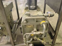 Busch 251-512 und CB 0220 D