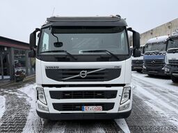 Volvo FM410 8X4 Kipper mit Kran HIAB 244-5