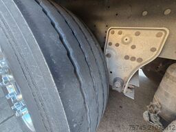 SCHMITZ CARGOBULL SCS 24/L *  2X LIFT * PR.+PL. * PALETTENKASTEN