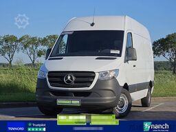 MERCEDES-BENZ SPRINTER 317 L2H2 RWD Automaat