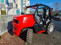 Manitou MC 25-4 ST5B S1 Buggy