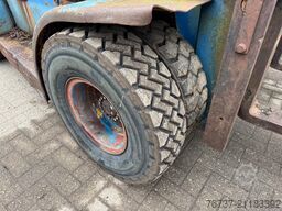 Hyster 7Ton **7TONS DIESEL**