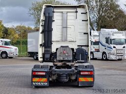 Volvo FH 13.460 Globetrotter XL - PTO/Hydraulic - I p...
