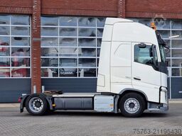 Volvo FH 13.460 Globetrotter XL - PTO/Hydraulic - I p...