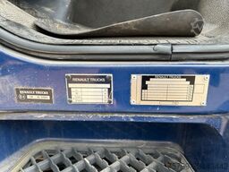 RENAULT 330 DXI Koffer Fahrschule 4x2