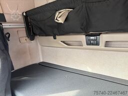 MAN TGX 18.470 + INTARDER + EURO 6