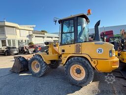 Volvo L30G