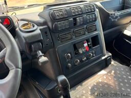 IVECO 410T45 Trakker 8x4