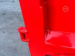  CONTAINER SCARRABILE A CIELO APERTO