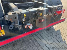 Renault D-Wide Vrachtwagen / Trekker Registratie, Trekh...